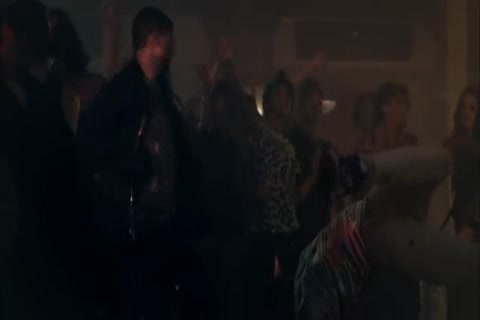 Usher - DJ Got Us Fallin' in Love ft- Pitbull